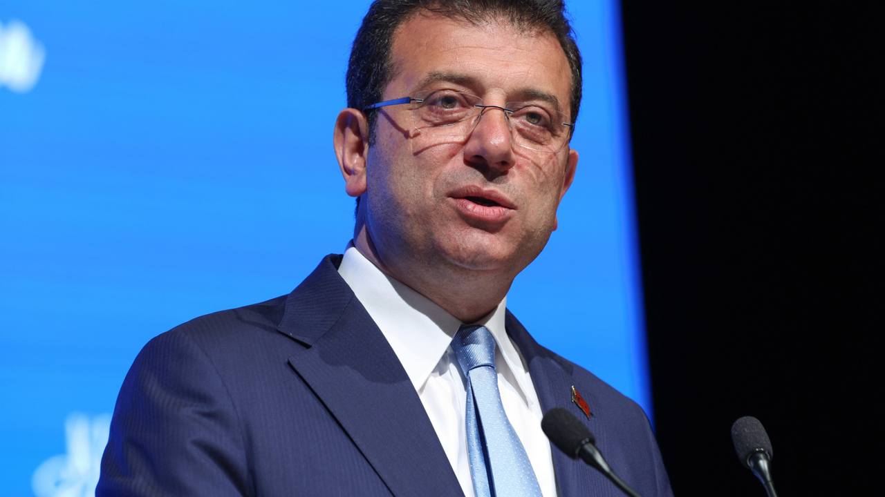 Ekrem İmamoğlu’nun “makam aracı” davası 12 Şubat 2027’ye ertelendi