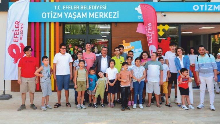 Yetişkin’den otizm farkındalığına anlamlı proje! Efeler’de işletmeler otizm dostu oluyor