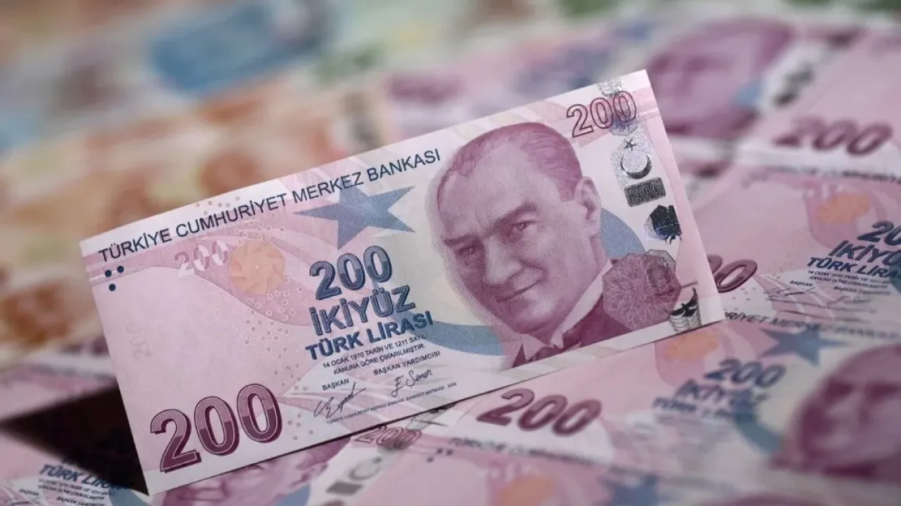 Ocak 2027 memur ve emekli maaşı ne kadar olacak? İşte doktor, hemşire, polis ve öğretmen zamlı maaş tablosu