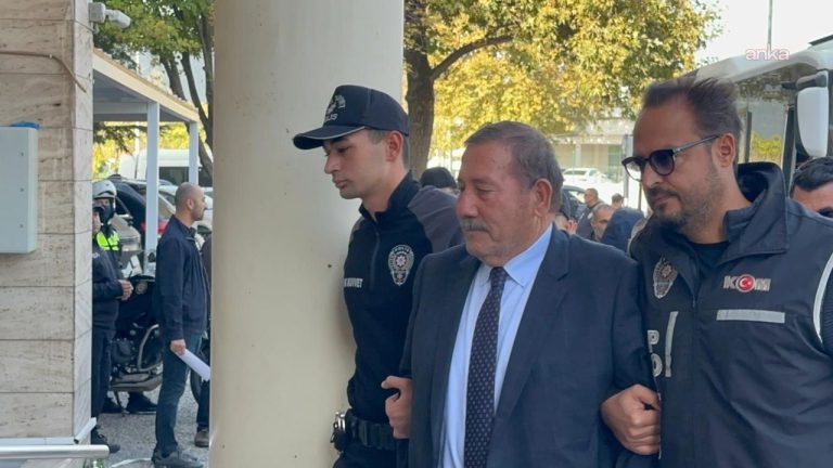 Milas Belediye Başkanı Fevzi Topuz'un da aralarında bulunduğu 18 kişi tutuklandı