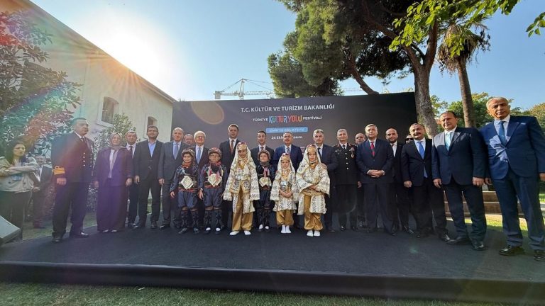 İzmir Kültür Yolu Festivali başladı