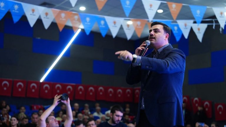 Eyyüp Kadir İnan: İzmir artık AK Parti'nin kalesi