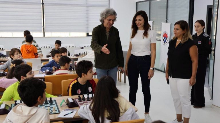Söke’de Cumhuriyet coşkusu satranç turnuvasıyla taçlanıyor