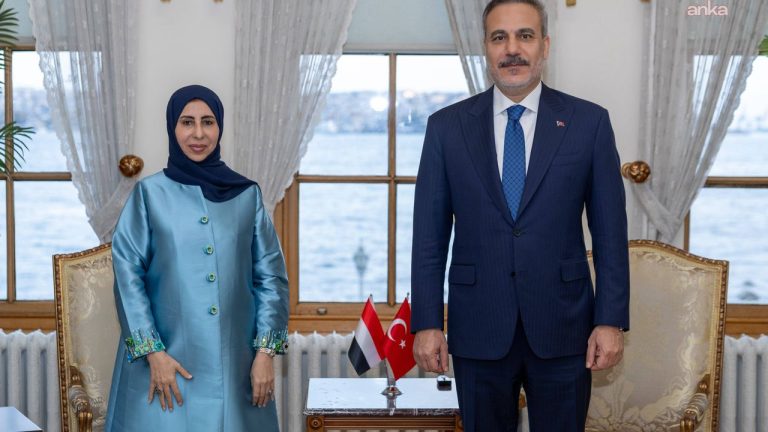 Bakan Fidan, Yemenli mevkidaşıyla bir araya geldi