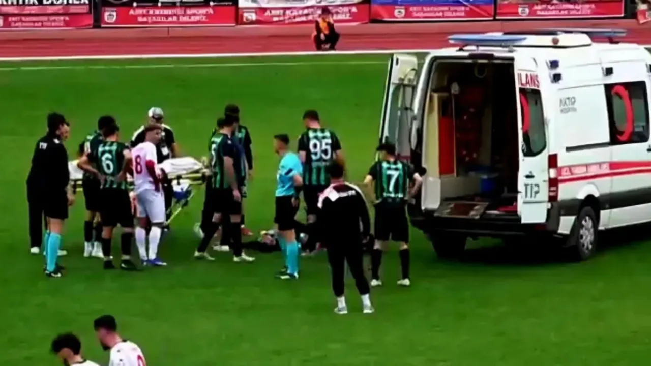 Akın Karaaslan Kimdir? Neden Kalp Krizi Geçirdi? Futbolcunun Son Sağlık Durumu Nasıl?