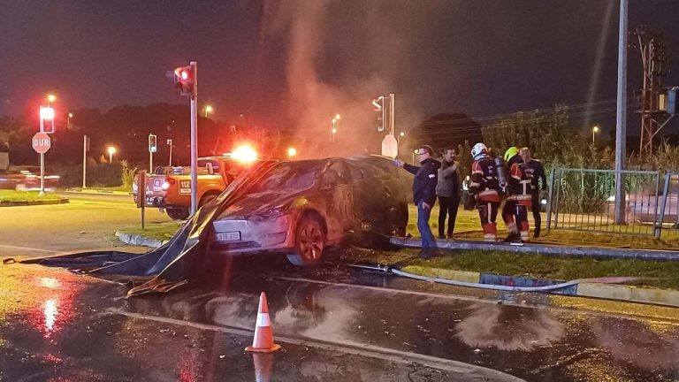 Aydın’da Tesla alev aldı, küle döndü
