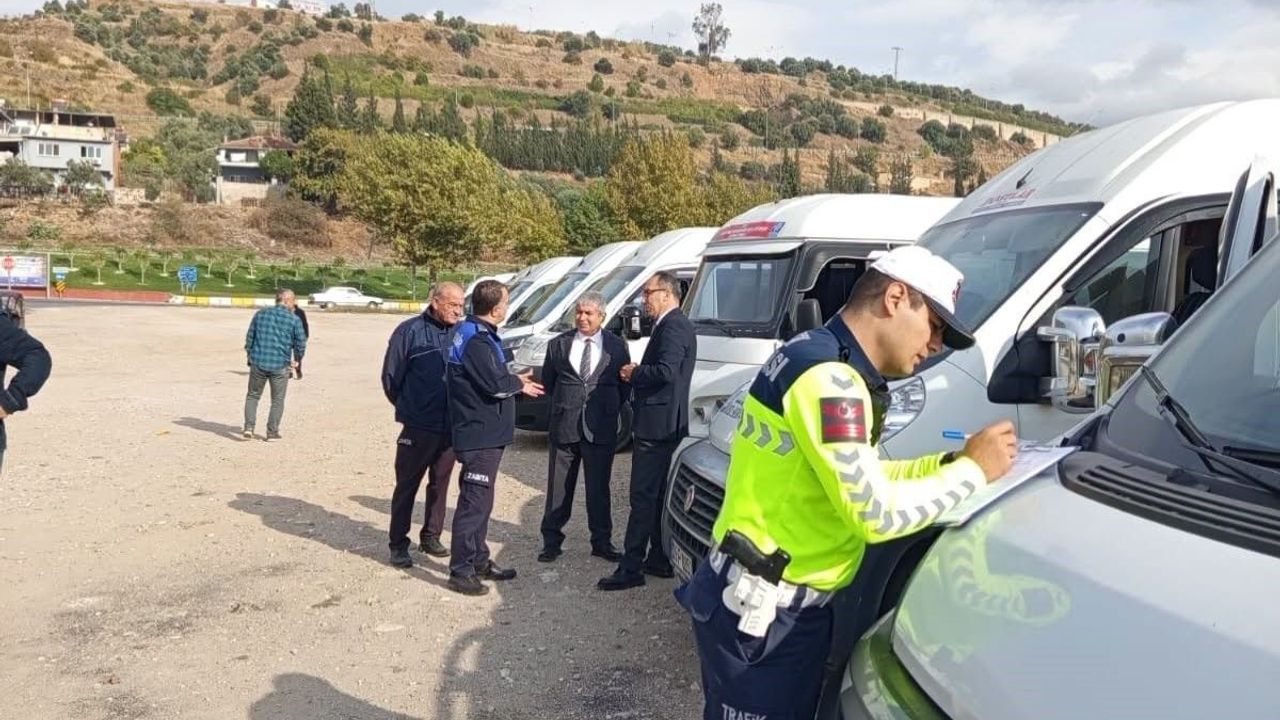 Efeler’de öğrencilerin güvenliği için servisler denetlendi