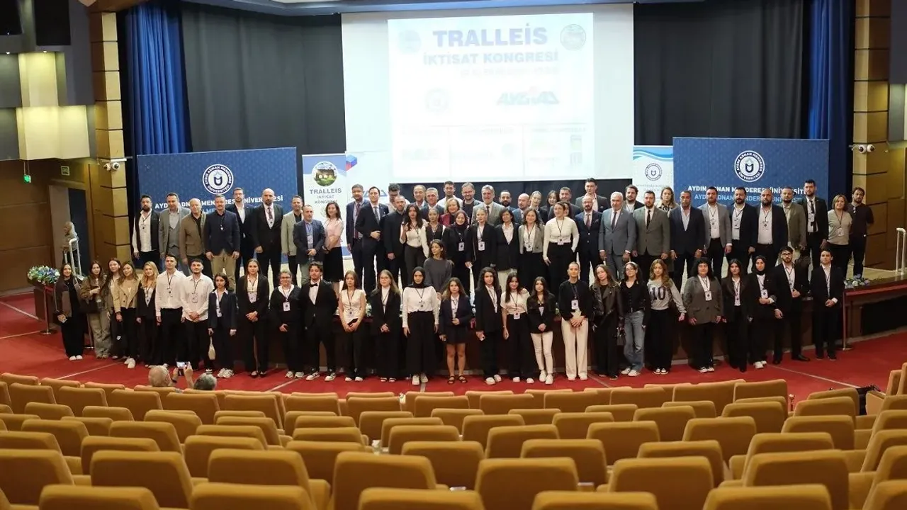 Akademi ve iş dünyası Tralleis'te buluştu