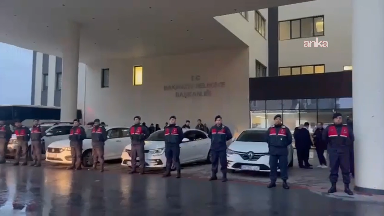 Bakırköy Belediyesi'ne operasyon: 68 şüpheli hakkında gözaltı kararı verildi
