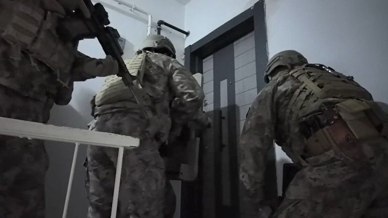 Aydın dahil 30 ilde ‘Daltonlar’ suç örgütüne darbe! 85 kişi yakalandı