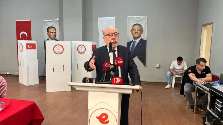 Prof. Dr. Ali Petek'ten YENİ Parti'ye 'sağ' eleştirisi!