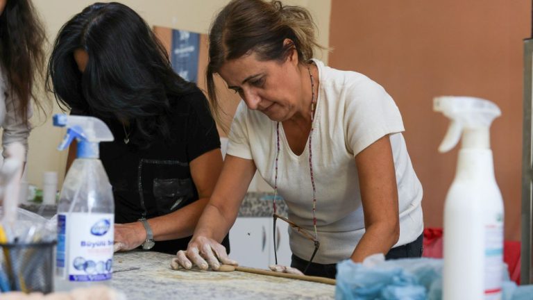 Kadın Yaşam Atölyesi’nde eğitimler sürüyor