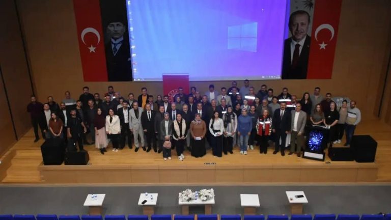 Aydın İl Tarım müjdeyi verdi! Üreticiye mastitis tespit cihazı desteği