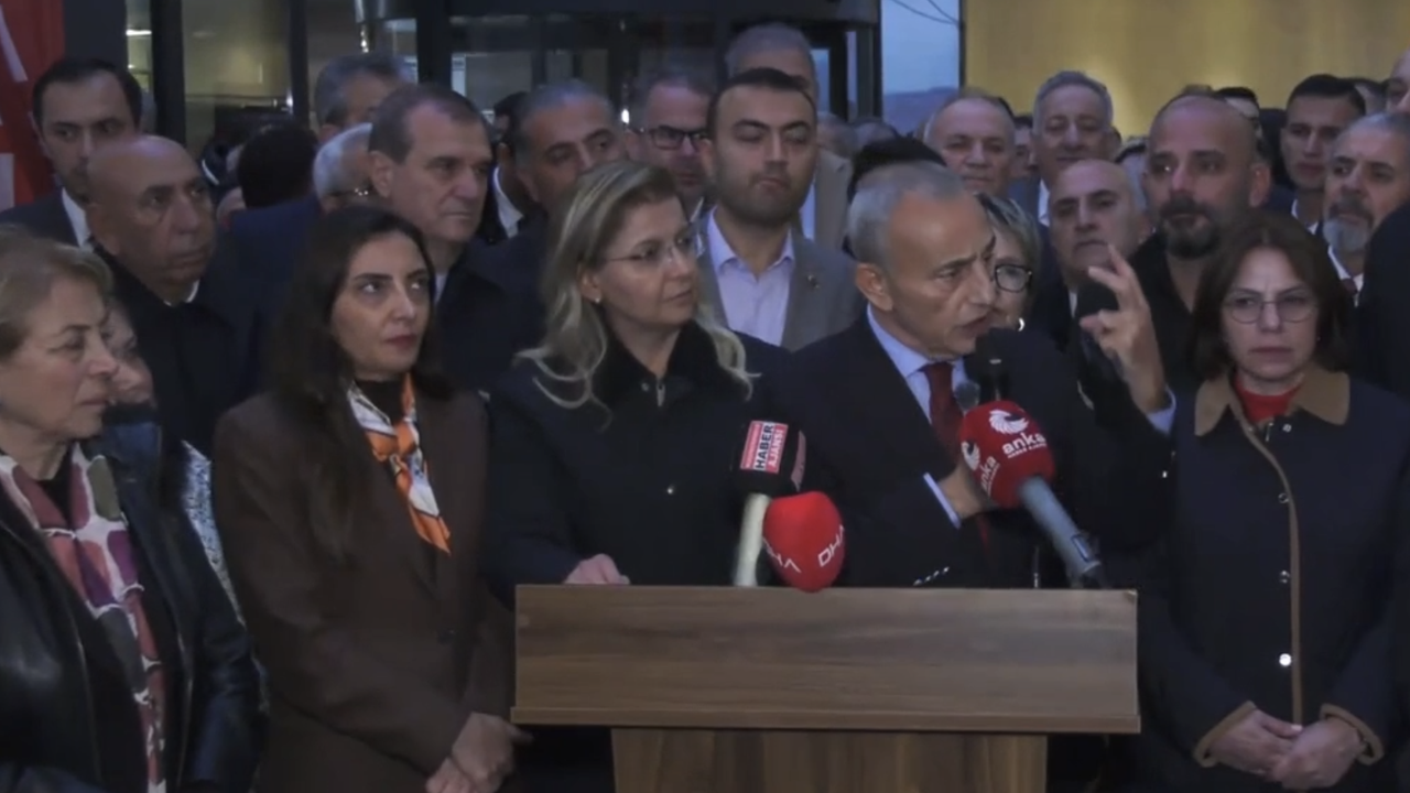İstanbul'da 4 belediye Yeni Parti'ye katıldı!