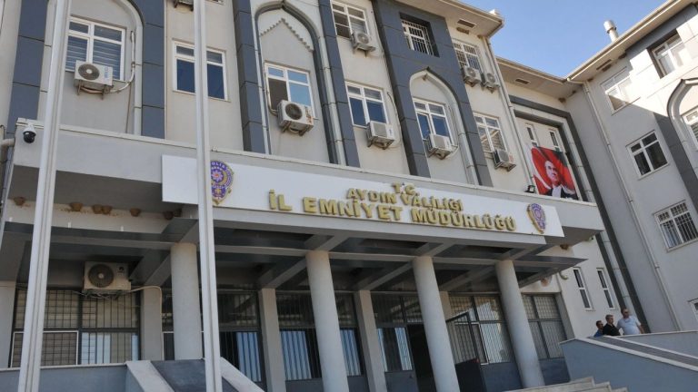 Aydın'da engelli çocuğunu darbeden anne gözaltında