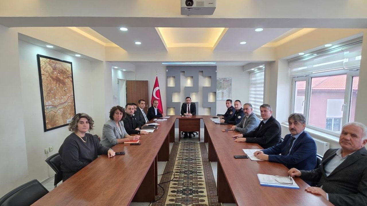 Kuyucak'ta kadına yönelik şiddeti önlemek için toplandılar