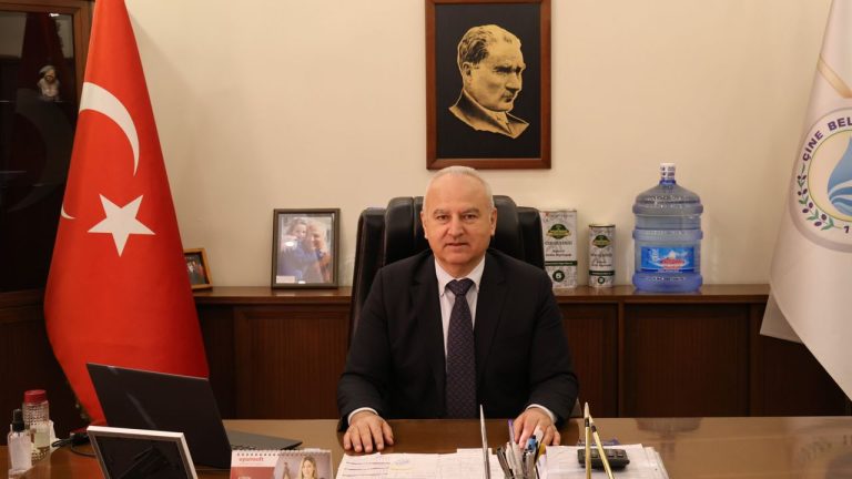 Başkan Kıvrak: 'Cumhuriyetimizin değerlerine sahip çıkmaya devam edeceğiz'