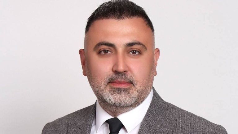 Başkan Avşar'dan 29 Ekim'de esnafa bayrak çağrısı