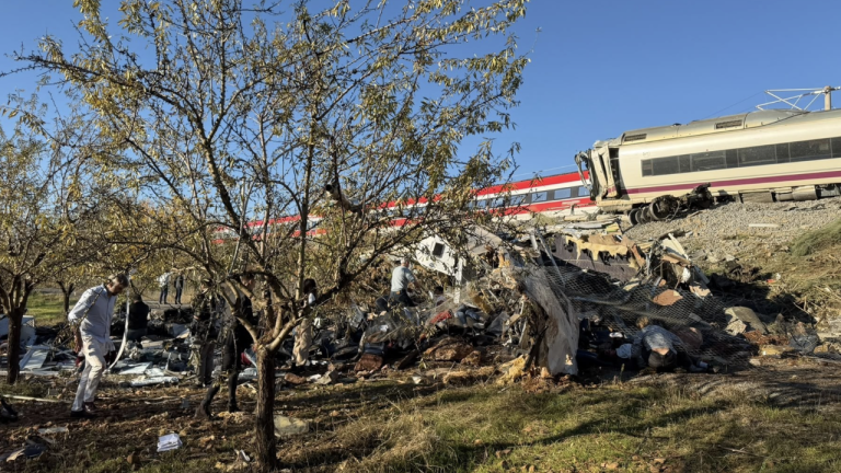 İspanya'daki tren kazasında ölü sayısı 68'e yükseldi