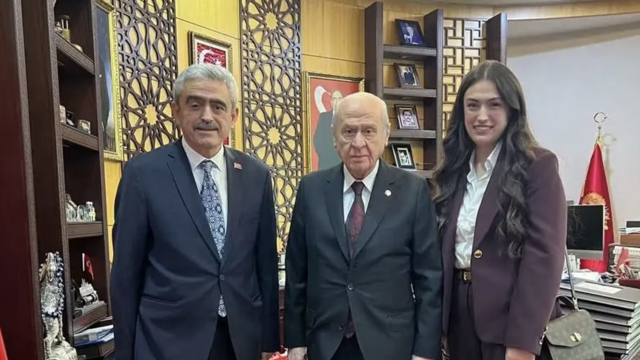 Haluk Alıcık ve kızı Devlet Bahçeli’ye ziyaret etti
