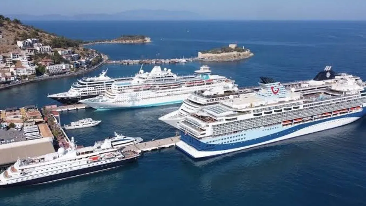 Kuşadası Limanı el mi değiştiriyor?