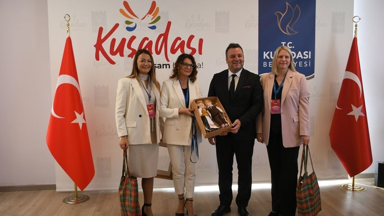 Cumhuriyet coşkusu 'Dostluk' buluşmasıyla taçlandı
