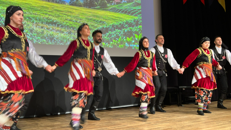 Nürnberg’de düzenlenen 29 Ekim kutlamasında Türk-Alman dostluğuna vurgu yapıldı