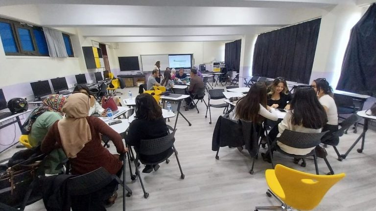 Aydın’da öğretmenlere STEM eğitimi verildi