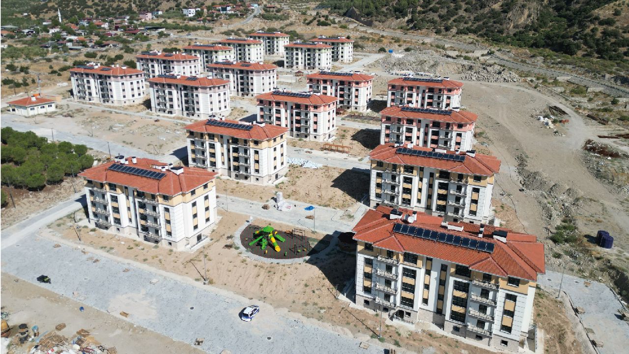 Buharkent'teki TOKİ'ler yeniden satışta