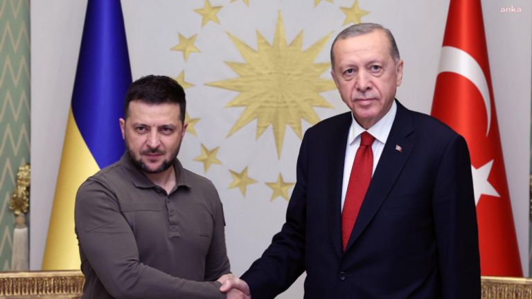 Ukrayna Devket Başkanı Zelenskiy Türkiye'ye geliyor