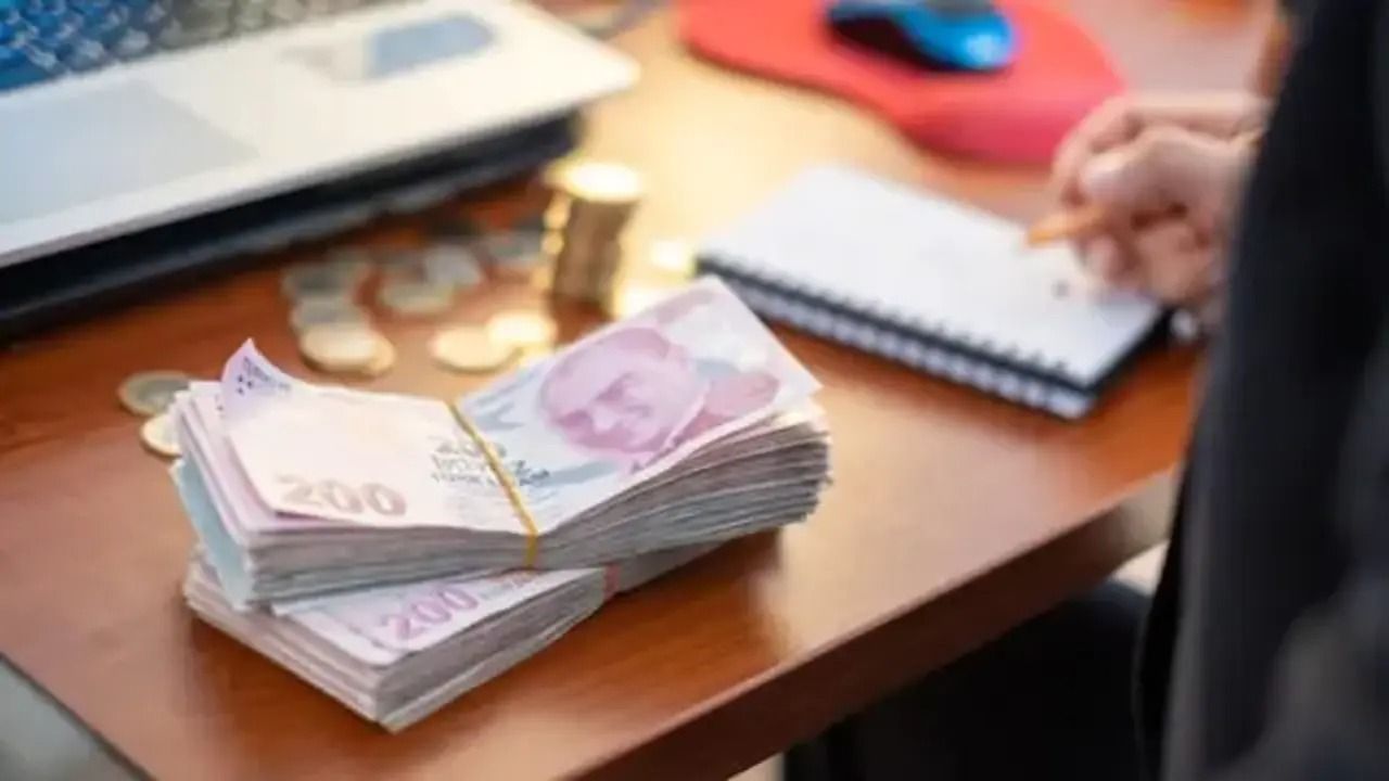 Vergi işlemlerinde ezber bozuluyor.. Yapay zeka 7 gün 24 saat hizmet verecek