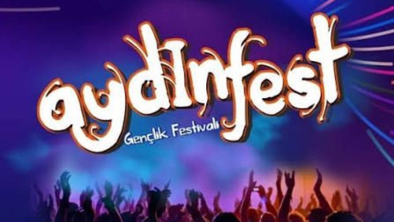 AydınFest'e Sagopa ve Teoman damga vurdu