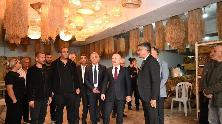 Vali Varol, Roman vatandaşlarla buluştu
