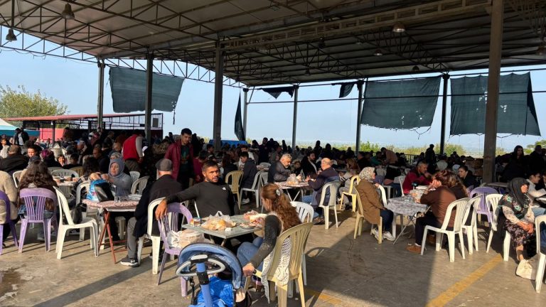Nazilli Pirlibey’de 15 bin kişilik hayır