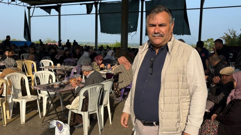 Pirlibey geleneklerine sahip çıkıyor: Nazilli'de 15 bin kişilik keşkek hayrı
