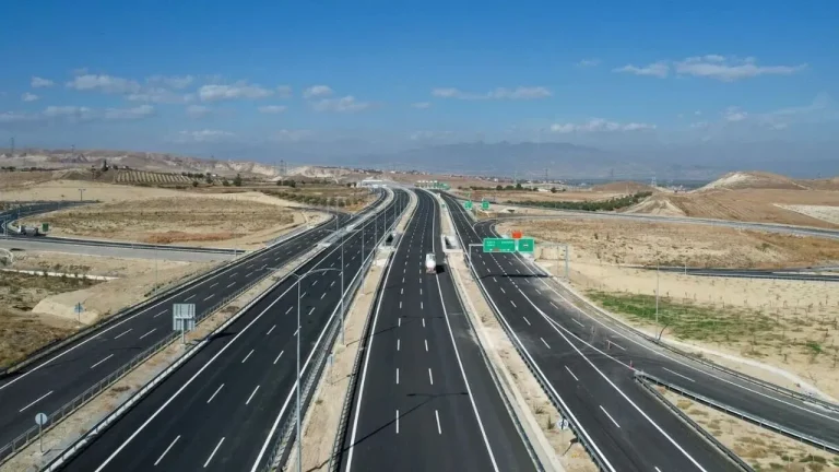 Karayolları'na ait 10 taşınmaz satışa çıktı