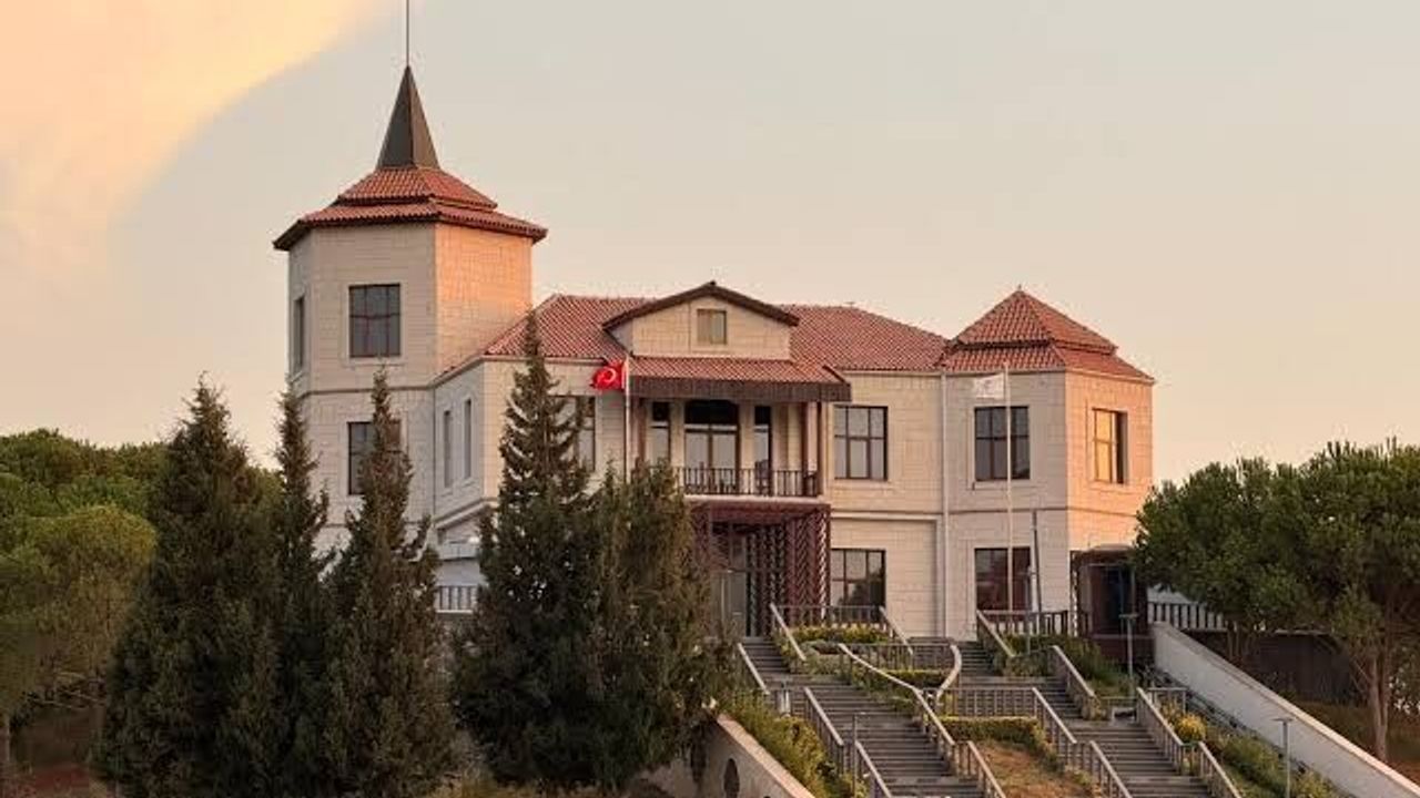 Bakan Ersoy'dan Adnan Menderes Müzesi için açıklama