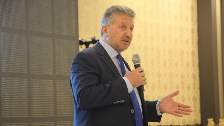 Nuri Arslan’ın veda konuşmasında yeni başlangıç mesajı