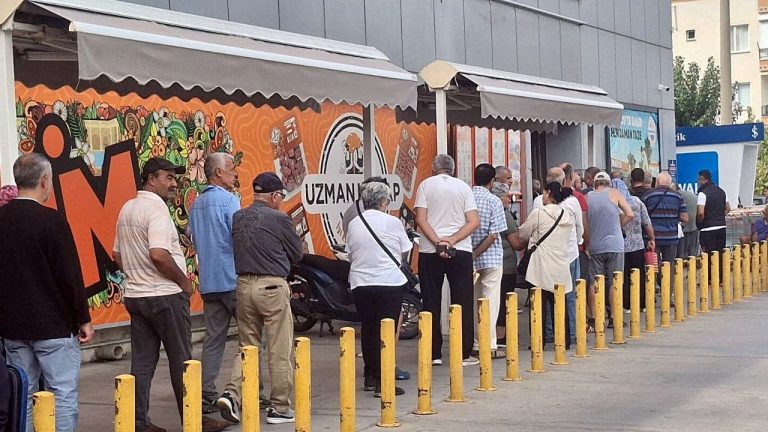 Didim’de ucuz Palamut izdihamı