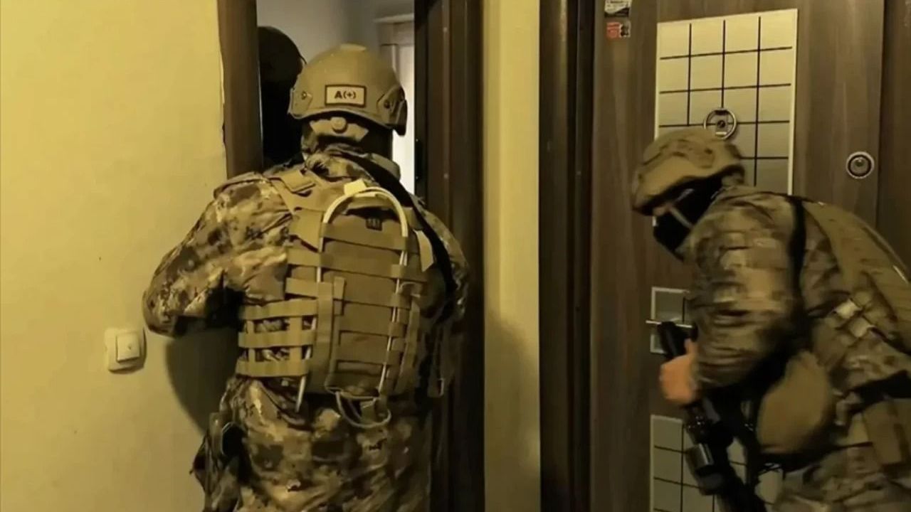 Aydın’da FETÖ’ye bir darbe daha! Örgüt üyelerine şafak baskını