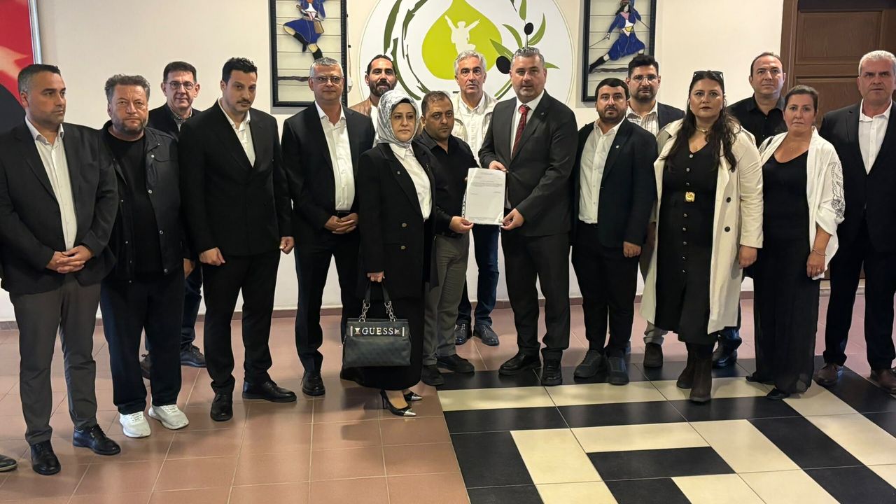 NTO Başkanı Özen Akgün mazbatasını aldı