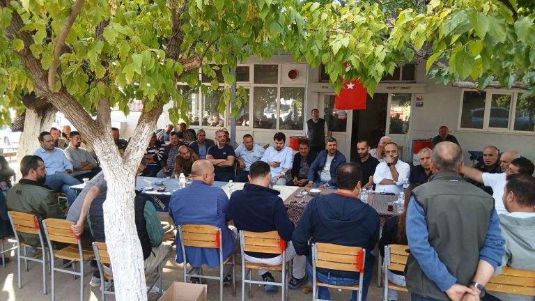 Karacasu Ataköy'de tütünde kalite toplantısı