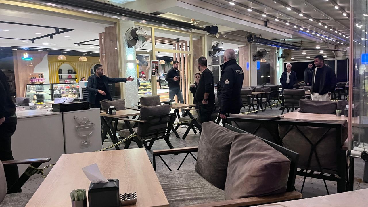 Aydın’da bir kafeye silahlı saldırı! Şüpheliler aranıyor