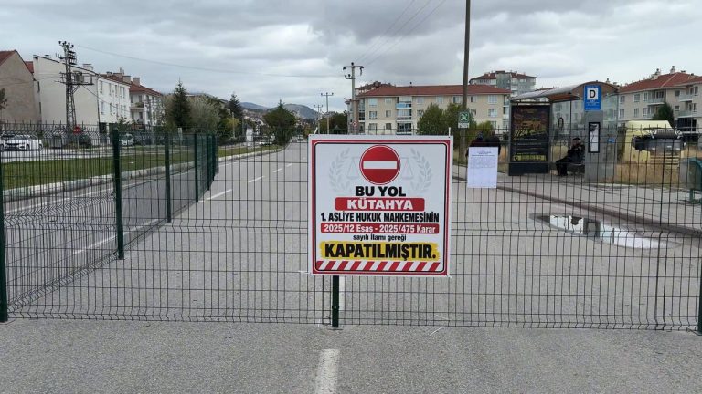 Mahkeme kararıyla yol kapatıldı