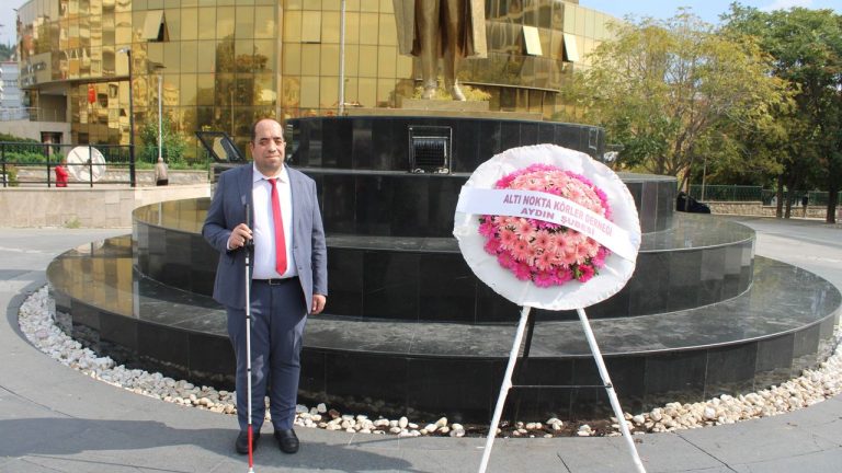 Aydın'da görme engellilerden 'erişilebilir sokak' çağrısı
