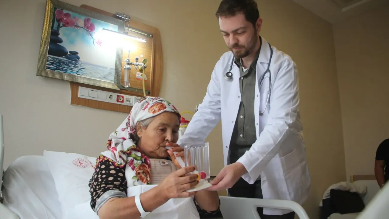 Nazilli'de tarihi kalp ameliyatı