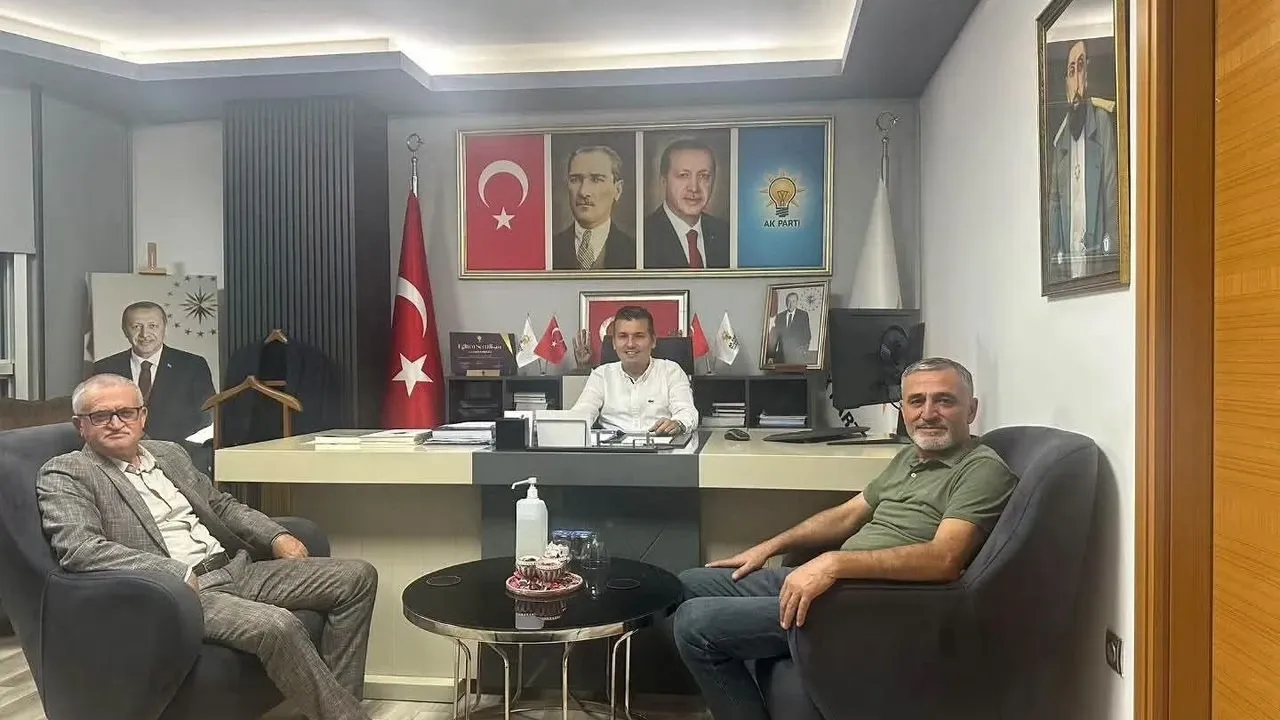 AK Parti Kuşadası'nda yeni dönem rotası