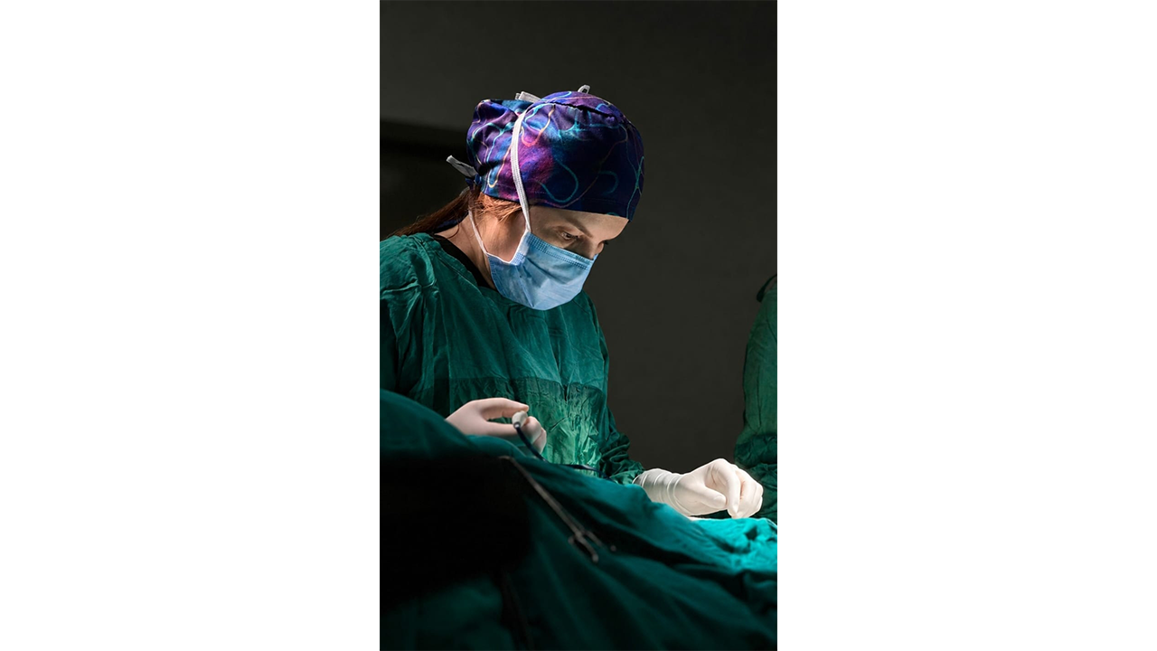 Dr. Deniz Güneş’ten estetik uyarısı: "Önce güzellik değil, güvenlik!"