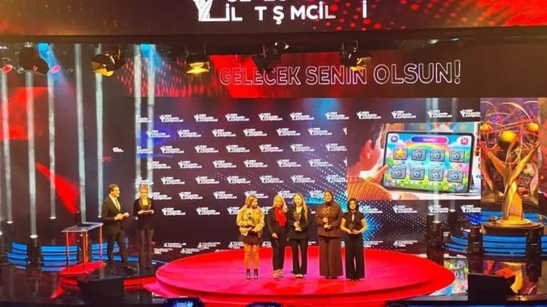 ADÜ'lü gençler TRT'yi fethetti