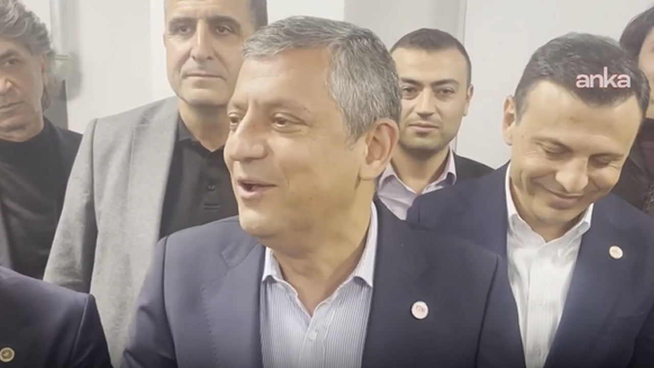 Özgür Özel duruşma bitiminde Ekrem İmamoğlu ile sohbetini anlattı!